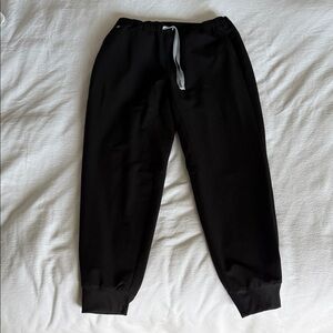 Figs Men’s Black Technical Collection Scrub Pants